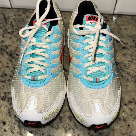 Nike Air Max Torch 4 Women's Size 8.5 White Teal Red Running Shoes CW5607-100 - Picture 5 of 13